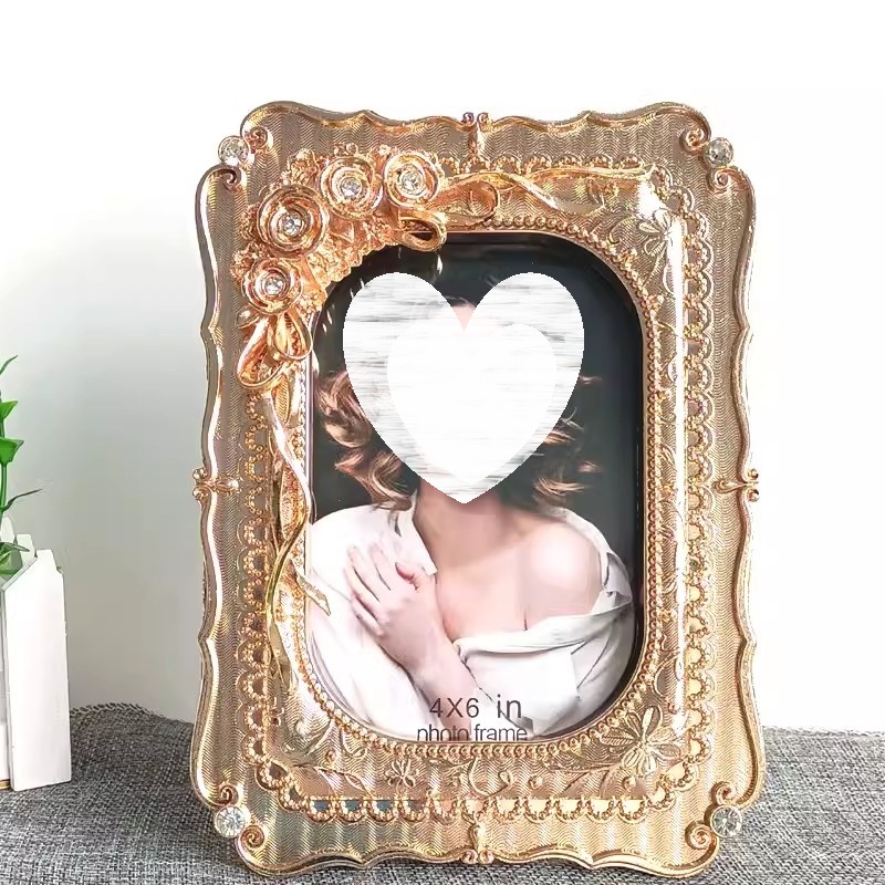 Luxury Lifestyle Pictures - European Style Fashion Gold Photo Frame,
