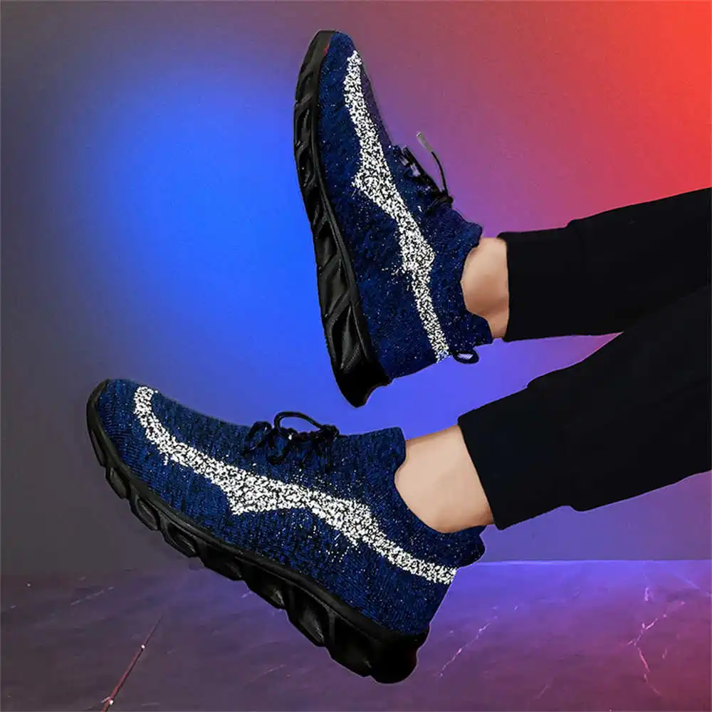 Flat Sole Lace Up Sneakers Pur - Luxury Lifestyle Shorts 评论和价格