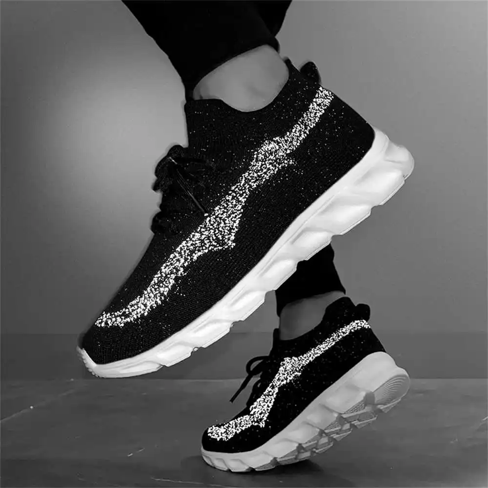 Flat Sole Lace Up Sneakers Pur - Luxury Lifestyle Shorts 评论和价格