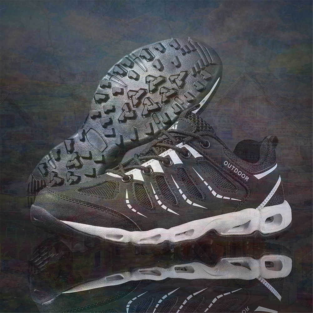 Sumer Round Tip Silver Sneaker - Luxury Lifestyle Shorts 评论和价格